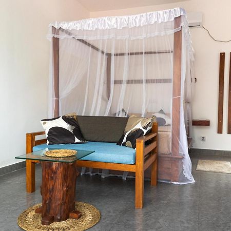 Srimany Bed & Breakfast Mirissa Luaran gambar
