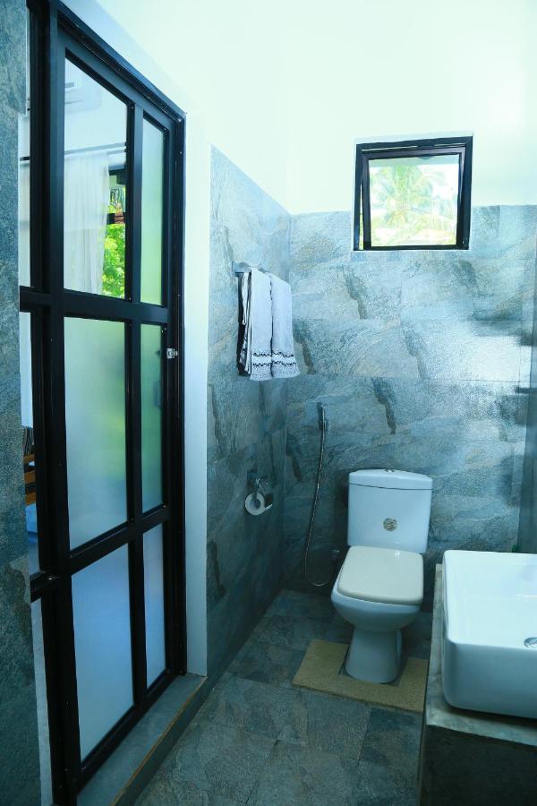 Srimany Bed & Breakfast Mirissa Luaran gambar