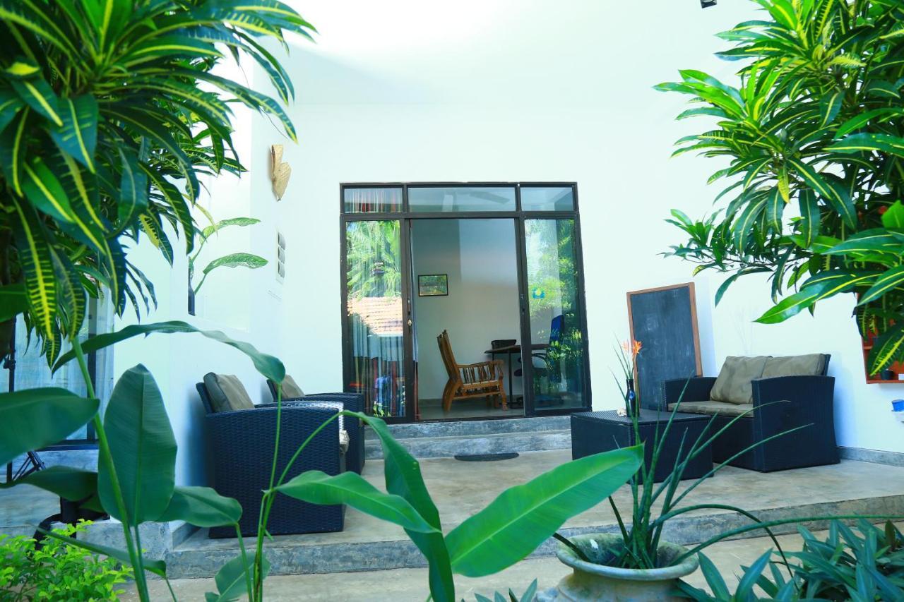 Srimany Bed & Breakfast Mirissa Luaran gambar