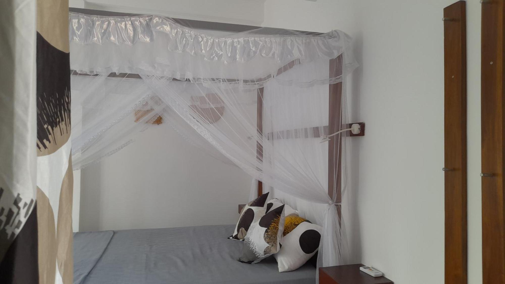 Srimany Bed & Breakfast Mirissa Luaran gambar